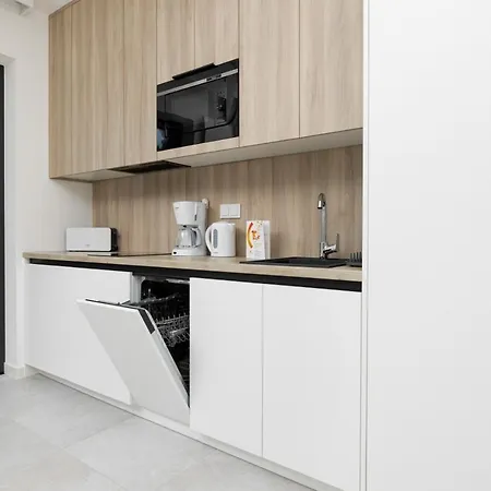 Shellter 117 J - By Jantar Apartmán