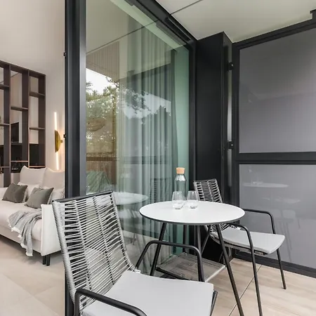 Shellter 117 J - By Jantar Rogowo (Gryfice)