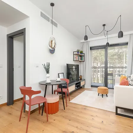 Shellter 117 J - By Jantar Apartment *