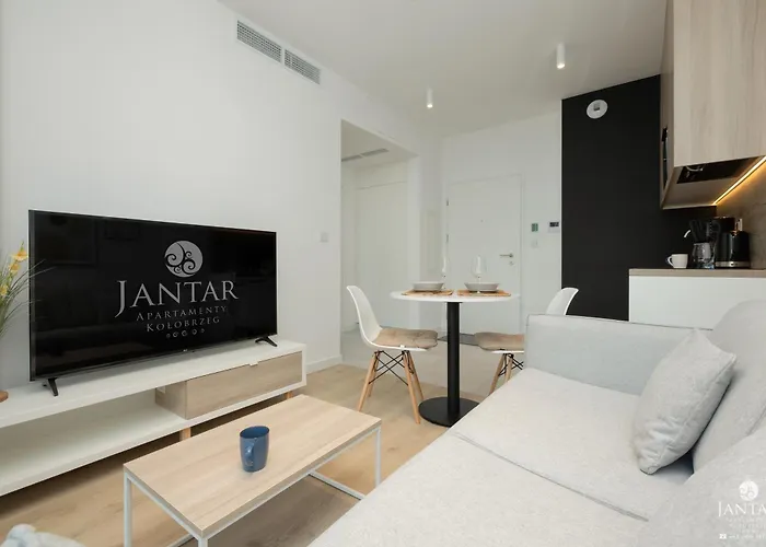 Shellter 117 J - By Jantar * Rogowo (Gryfice)