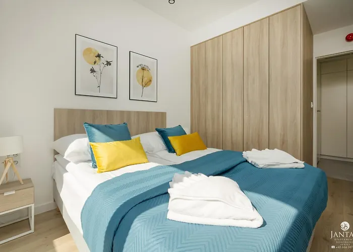 Shellter 117 J - By Jantar Rogowo (Gryfice)